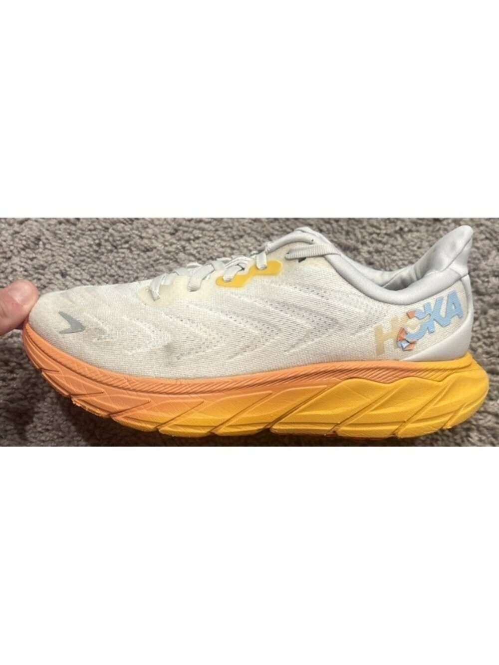 Hoka Arahi 6 Orange Nimbus Cloud Running Shoes Sneakers Women Size 7.5 B 1123197